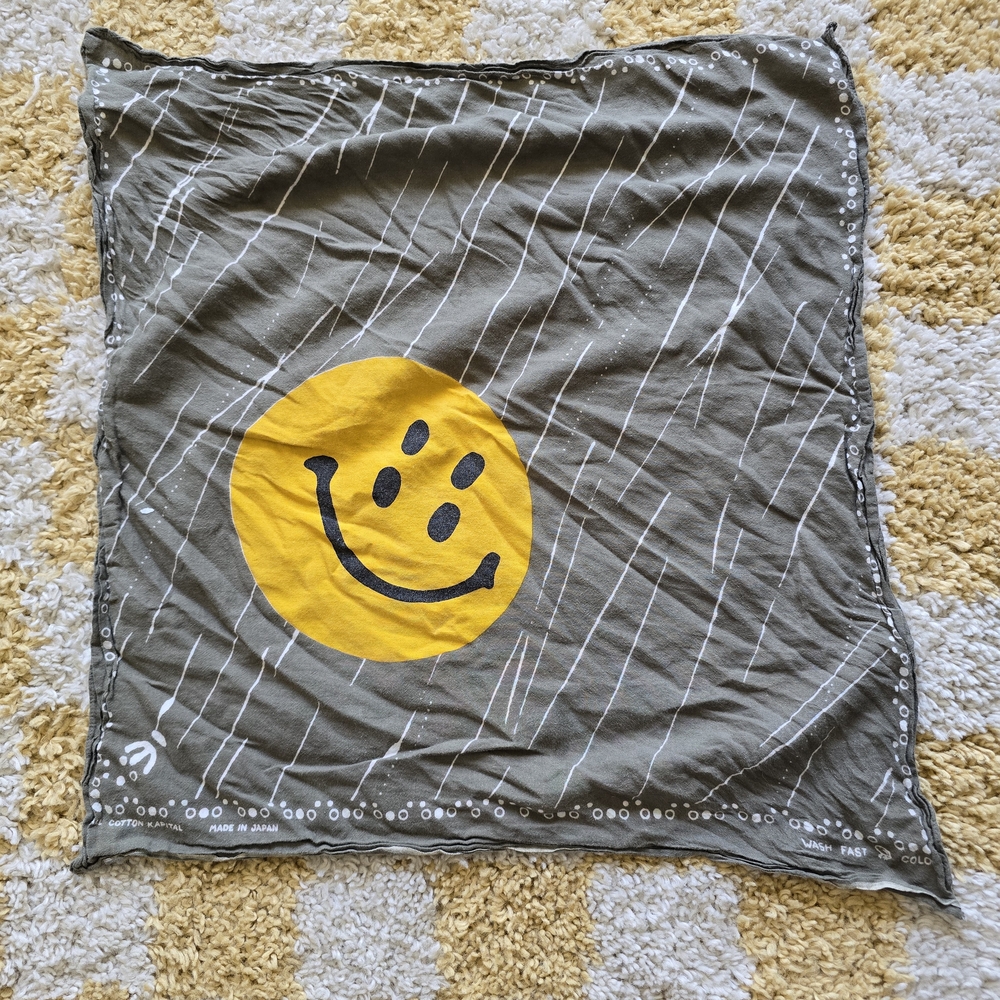 Smiley Rat Bandana - Picture 1 of 2